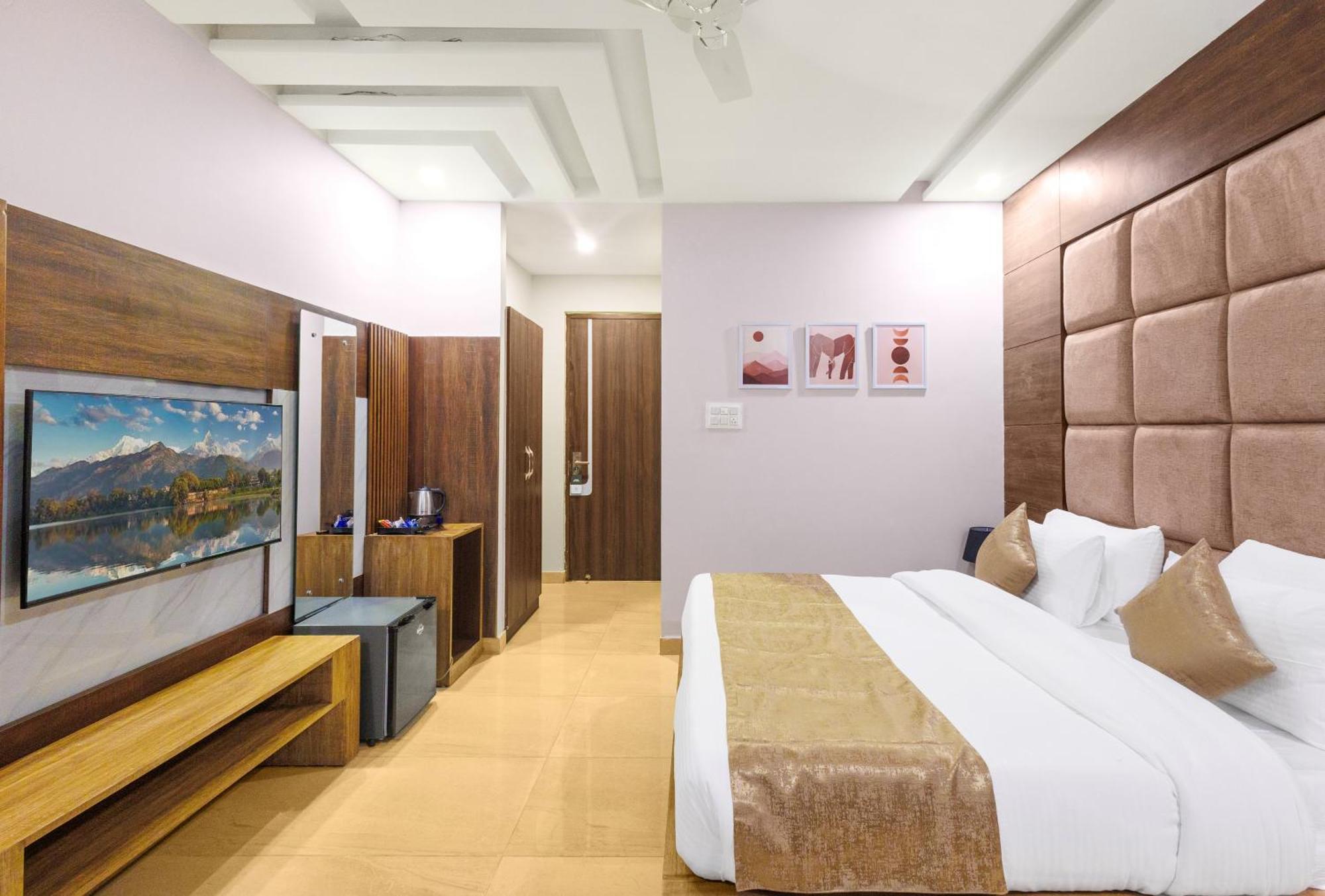Stone Wood Hotel, ริชิเคช ภายนอก รูปภาพ