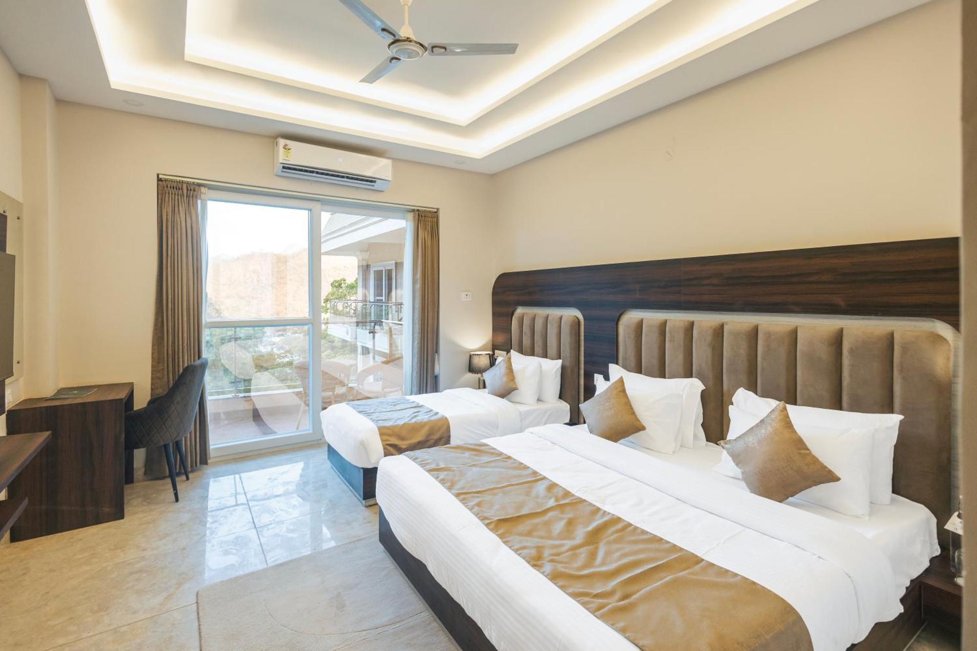 Stone Wood Hotel, ริชิเคช ภายนอก รูปภาพ